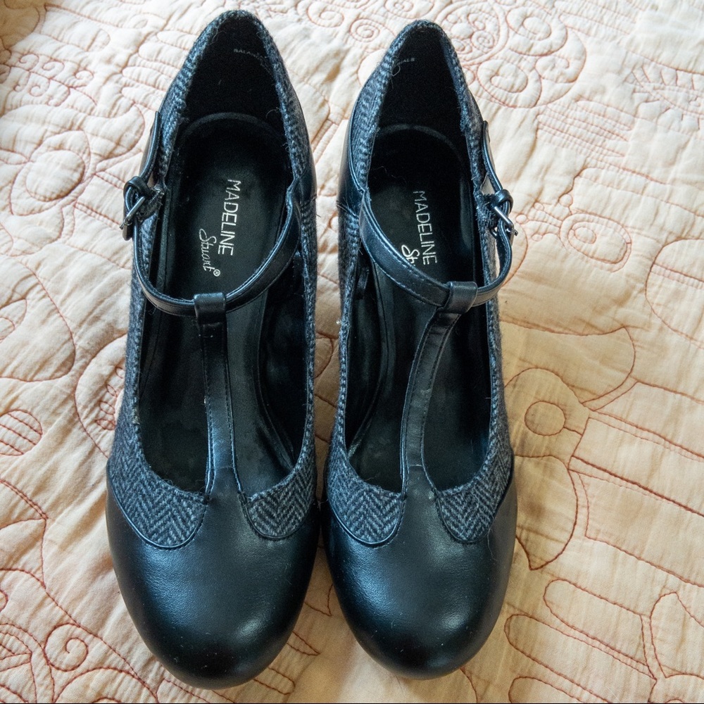 NWOT Madeline Stuart Vintage Style T-Strap Heels